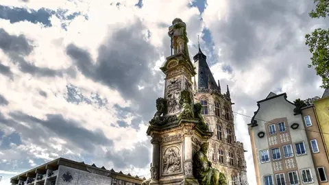 Stadtführung Köln und Kölsch - Jan von Werth Denkmal